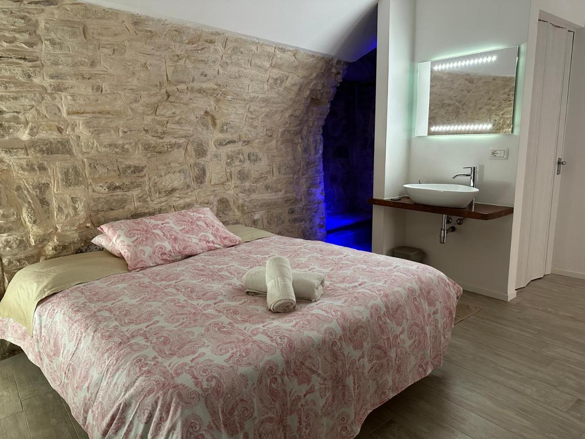 Giovinazzo Suite Pavone Griffi Luaran gambar